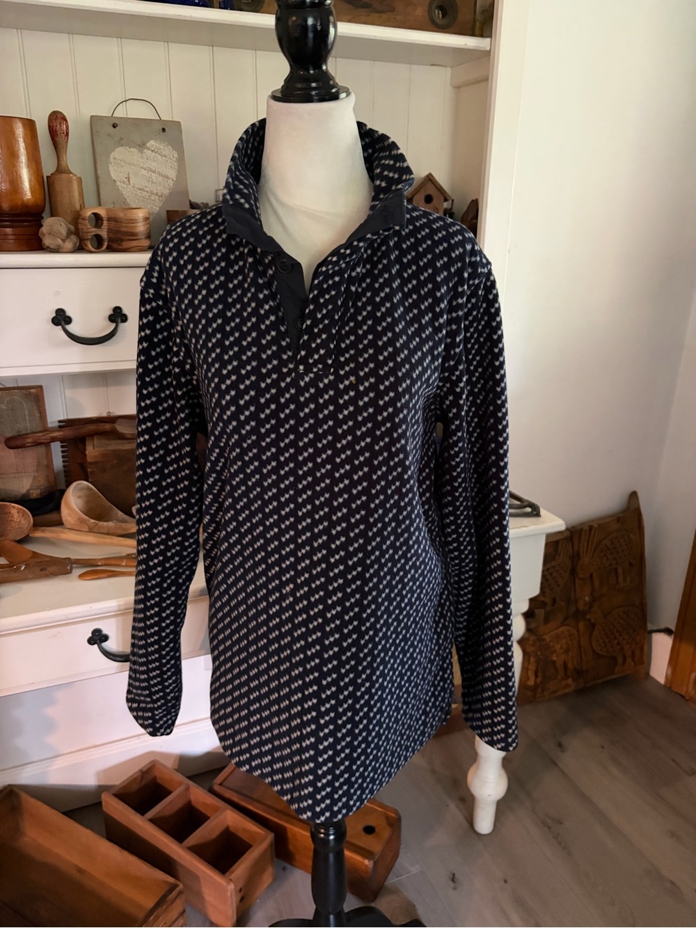 L.L. Bean Men's Navy Patterned Pullover Sweater